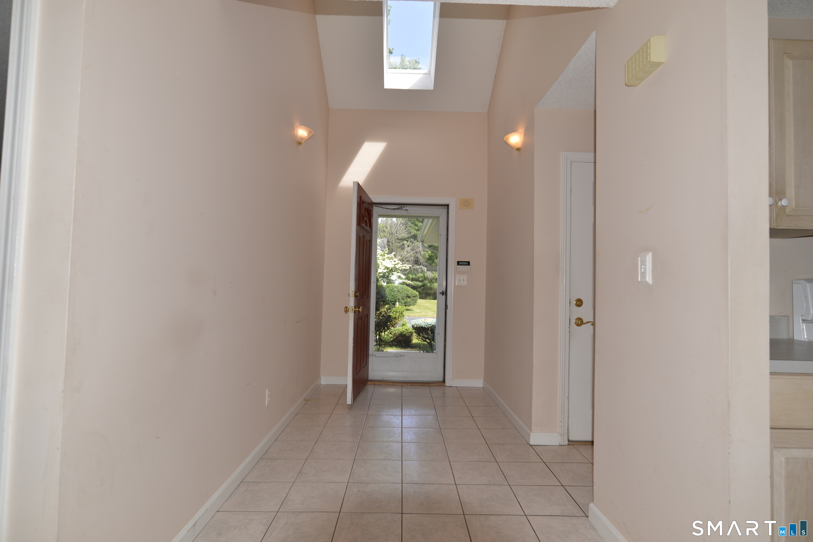 55 Canterbury Road Hamden CT 06514