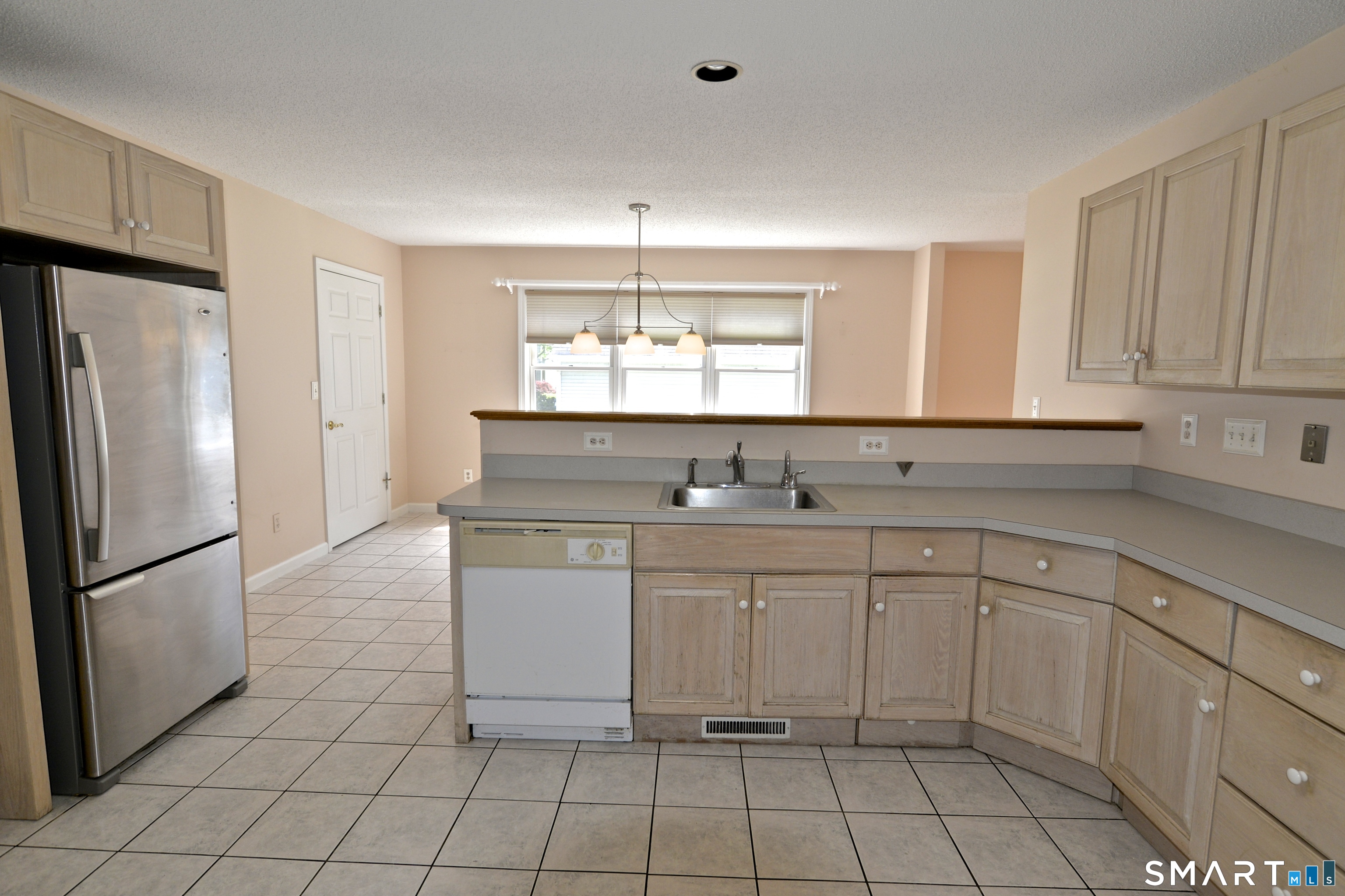55 Canterbury Road Hamden CT 06514