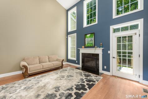 33 Iris Way Berlin CT 06037