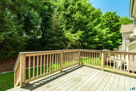 33 Iris Way Berlin CT 06037