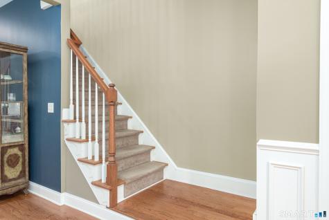 33 Iris Way Berlin CT 06037