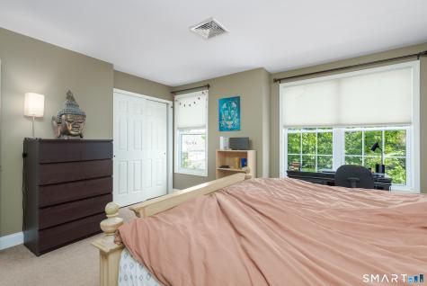 33 Iris Way Berlin CT 06037