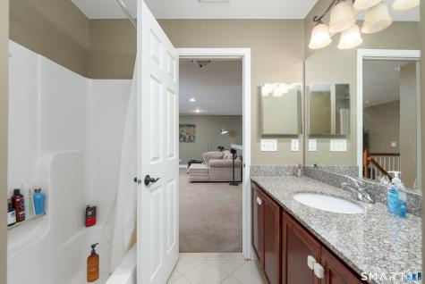 33 Iris Way Berlin CT 06037