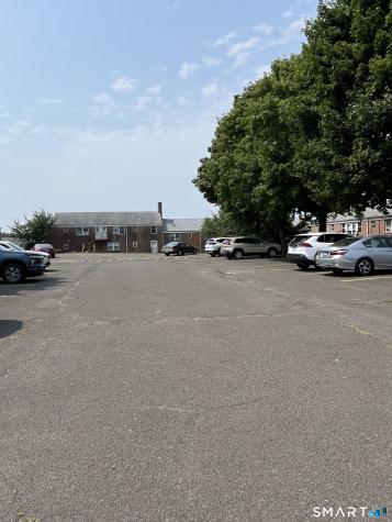 34 Standish Road Stamford CT 06902