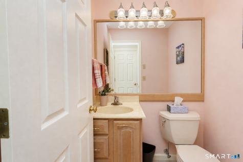 6 Stratford Park Bloomfield CT 06002