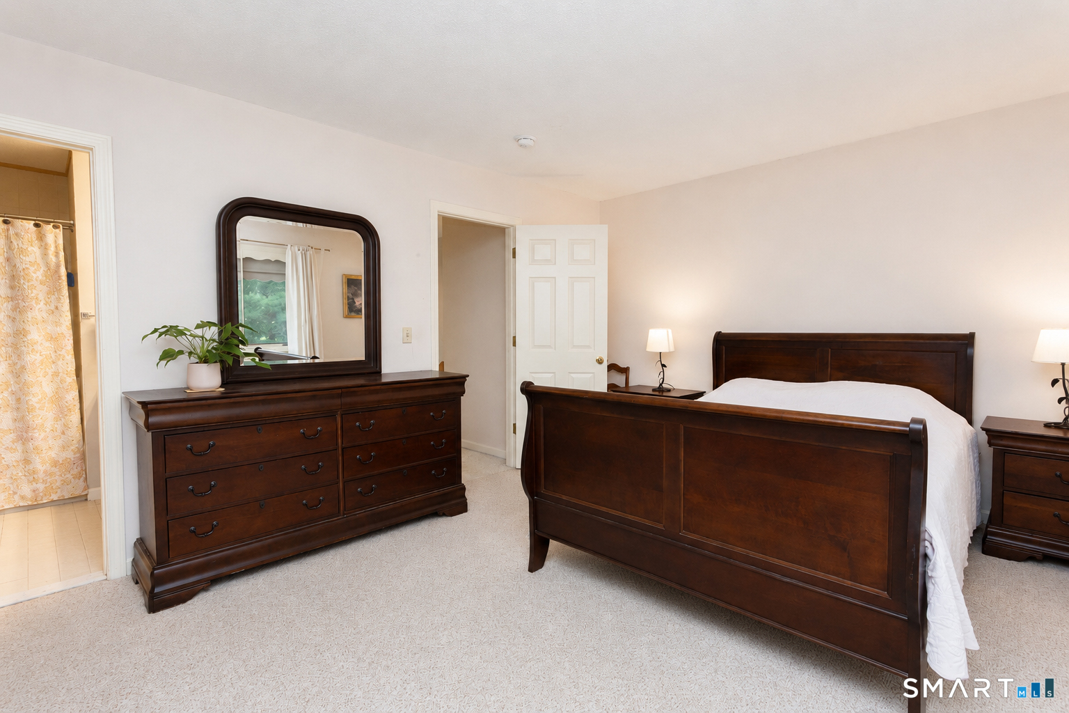 6 Stratford Park Bloomfield CT 06002