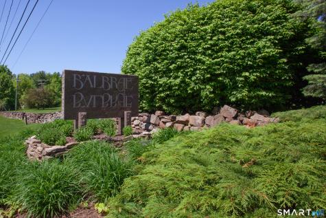 6 Stratford Park Bloomfield CT 06002