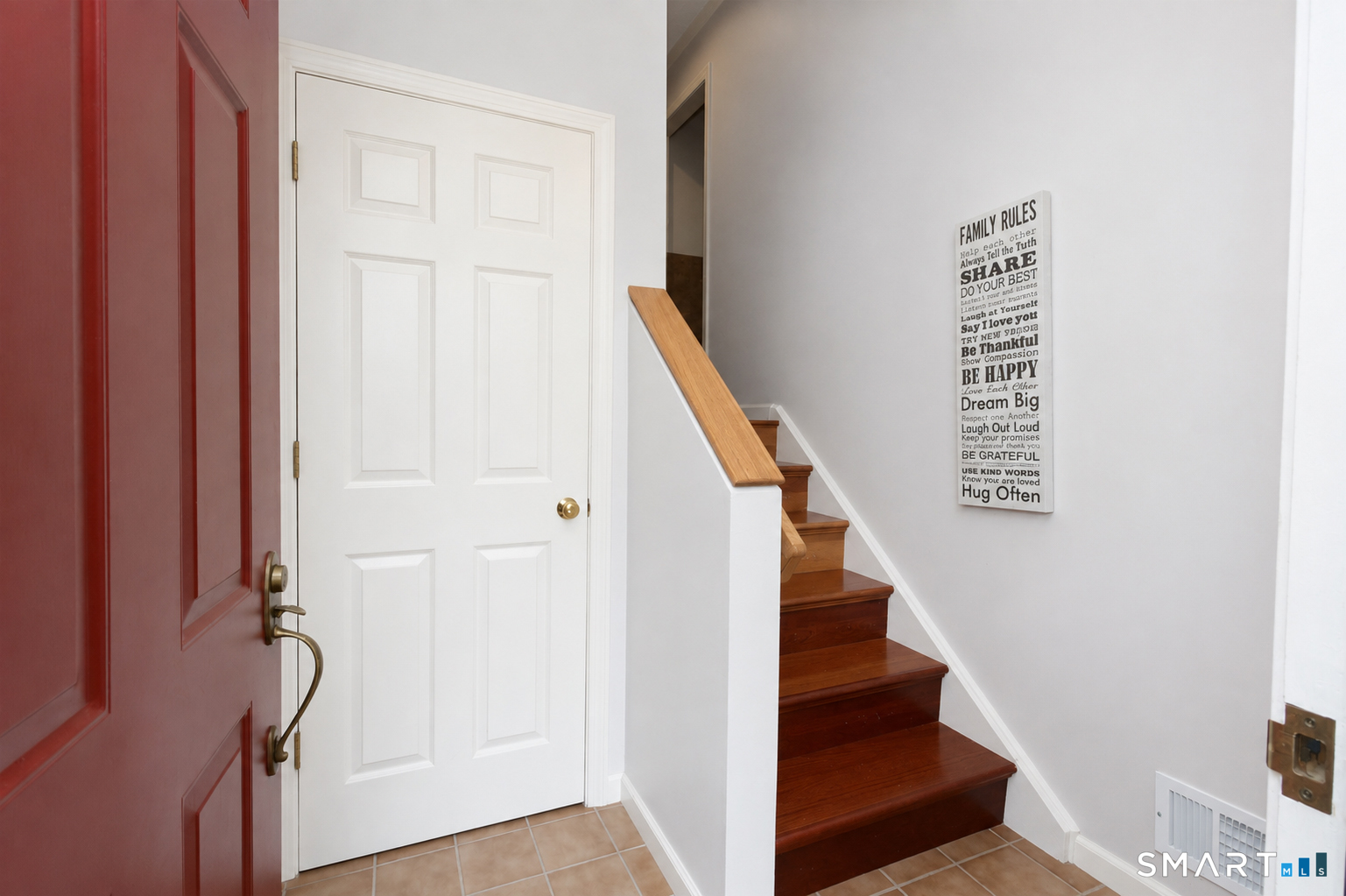 6 Stratford Park Bloomfield CT 06002