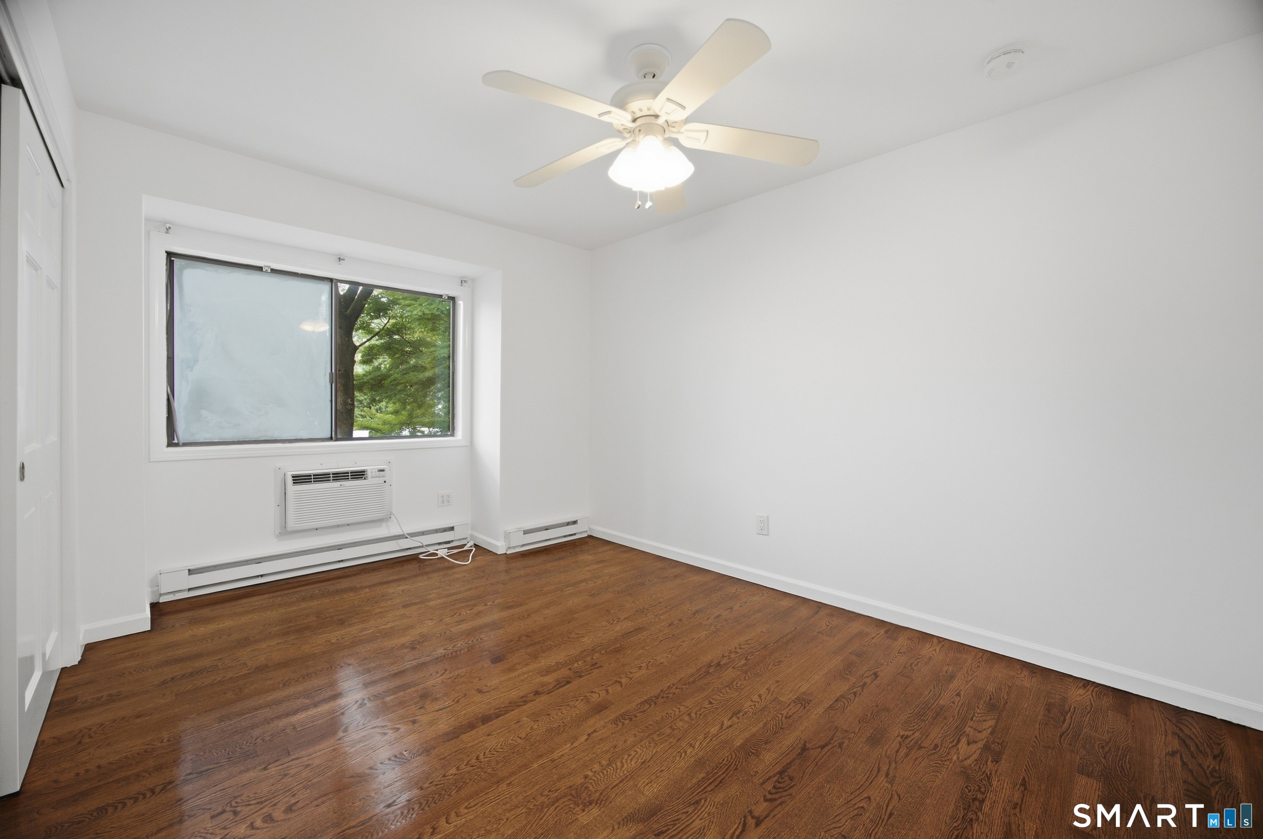 33 Colonial Road Stamford CT 06906