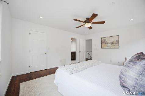 33 Colonial Road Stamford CT 06906