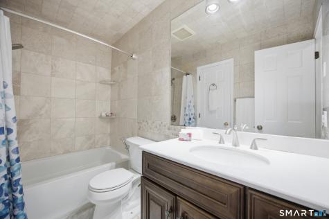33 Colonial Road Stamford CT 06906