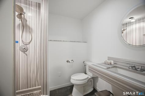 33 Colonial Road Stamford CT 06906
