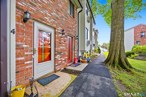 33 Colonial Road Stamford CT 06906