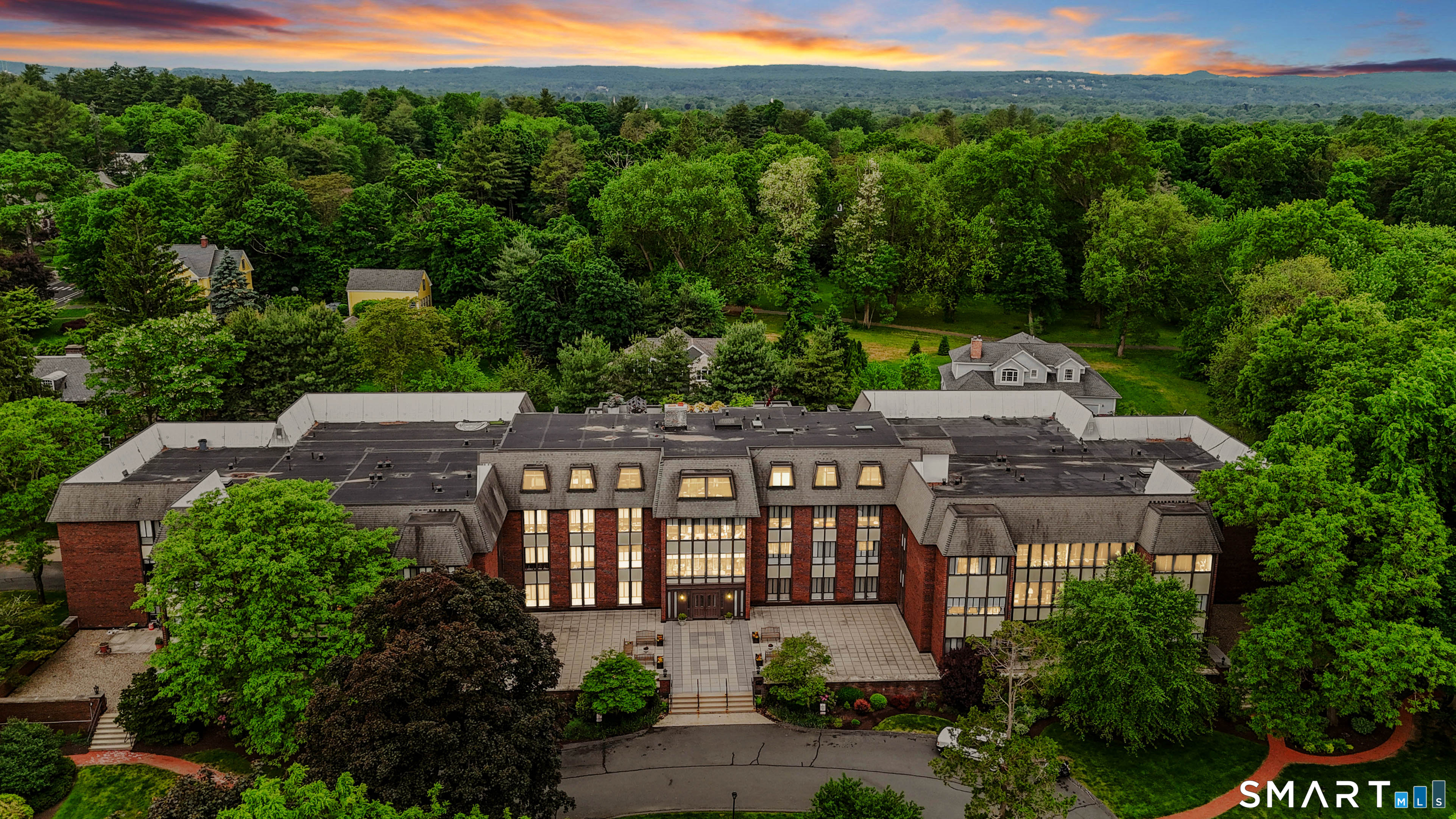 779 Prospect Avenue West Hartford CT 06105