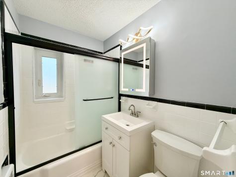 570 Whitney Avenue New Haven CT 06511