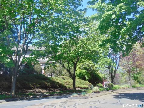 882 North Colony Road Meriden CT 06450
