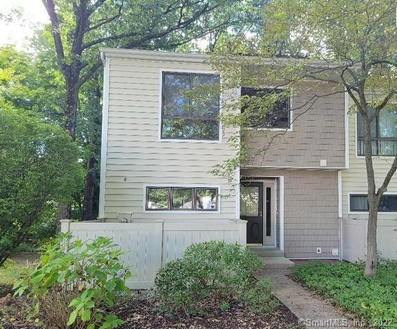 39 Currier Way Cheshire CT 06410