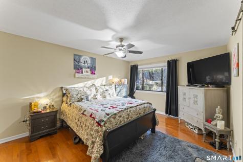 4 Heather Court Woodbury CT 06798