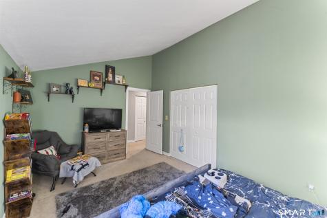 4 Heather Court Woodbury CT 06798