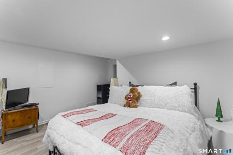 4 Heather Court Woodbury CT 06798