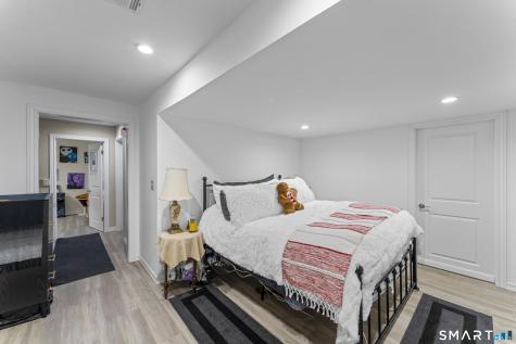 4 Heather Court Woodbury CT 06798