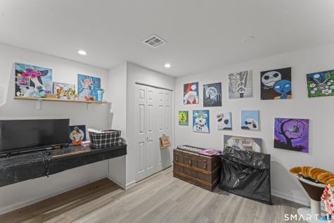 4 Heather Court Woodbury CT 06798