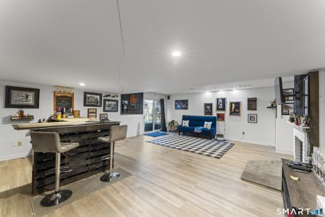 4 Heather Court Woodbury CT 06798