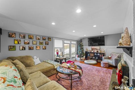 4 Heather Court Woodbury CT 06798