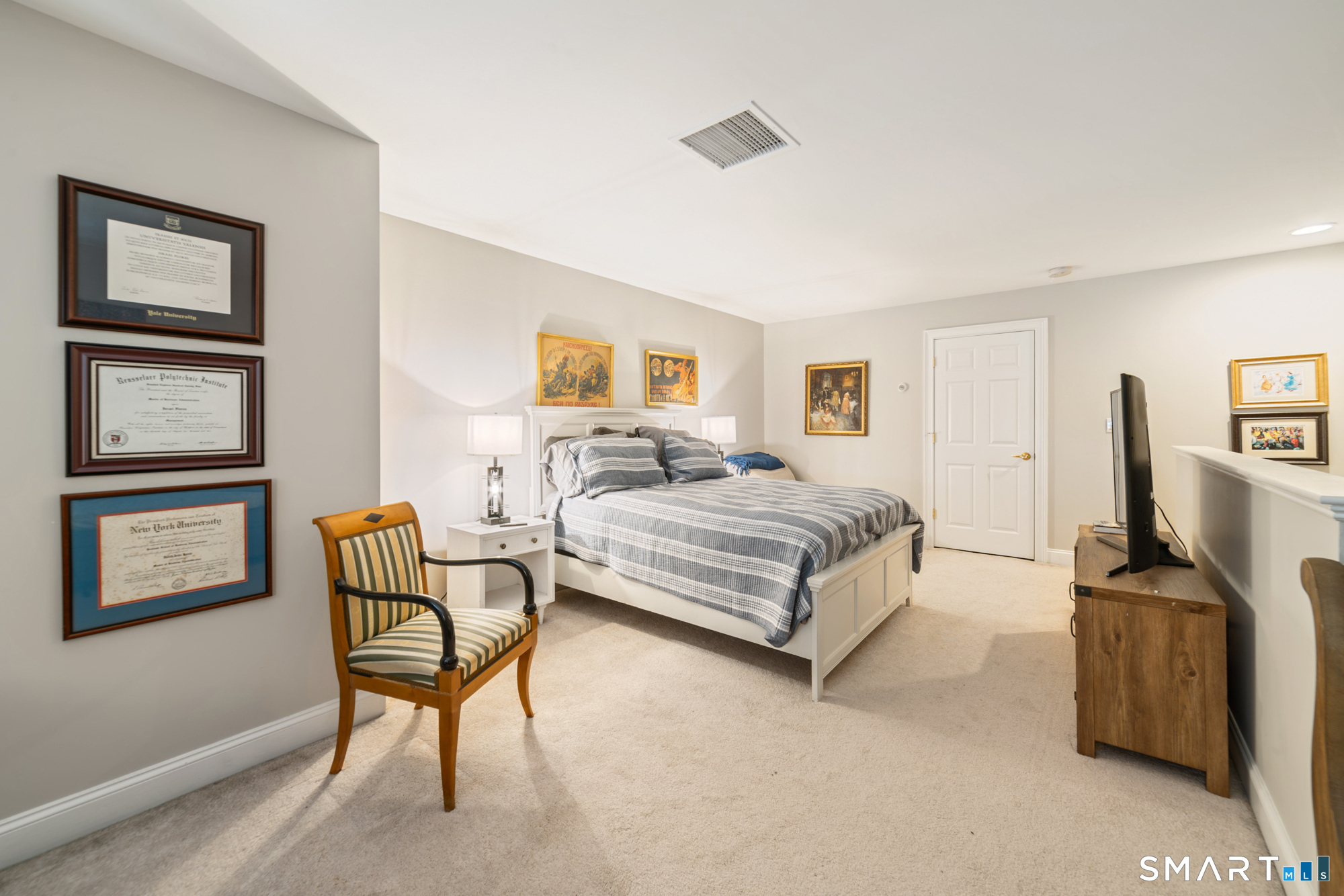 86 Park Place Circle West Hartford CT 06110