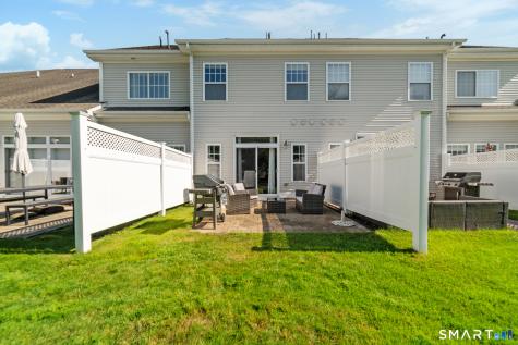 86 Park Place Circle West Hartford CT 06110