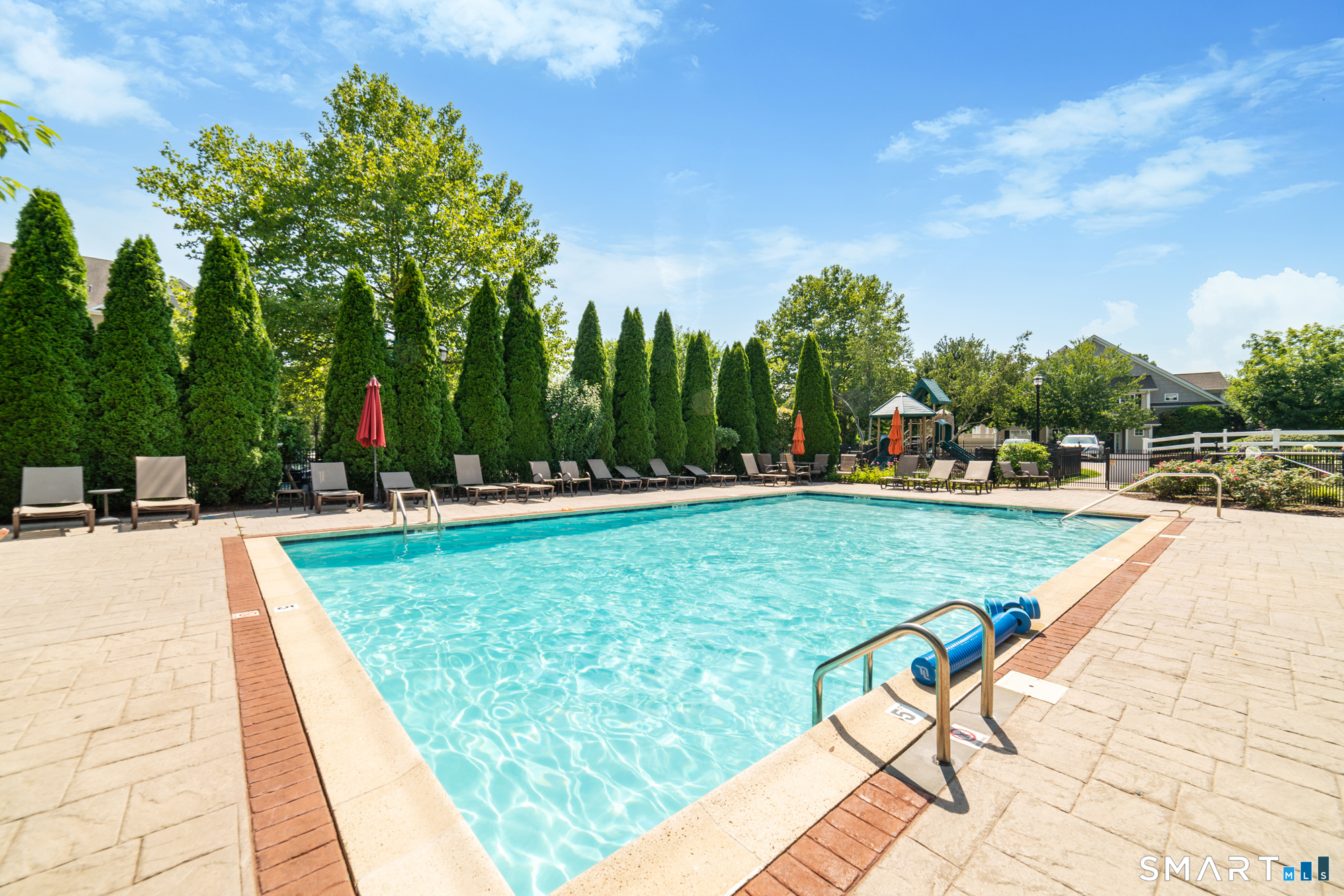 86 Park Place Circle West Hartford CT 06110