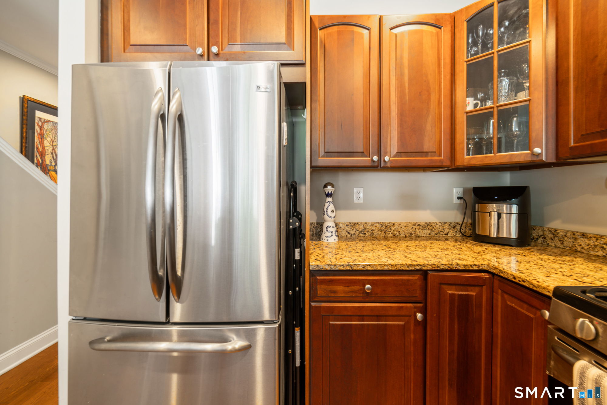 86 Park Place Circle West Hartford CT 06110