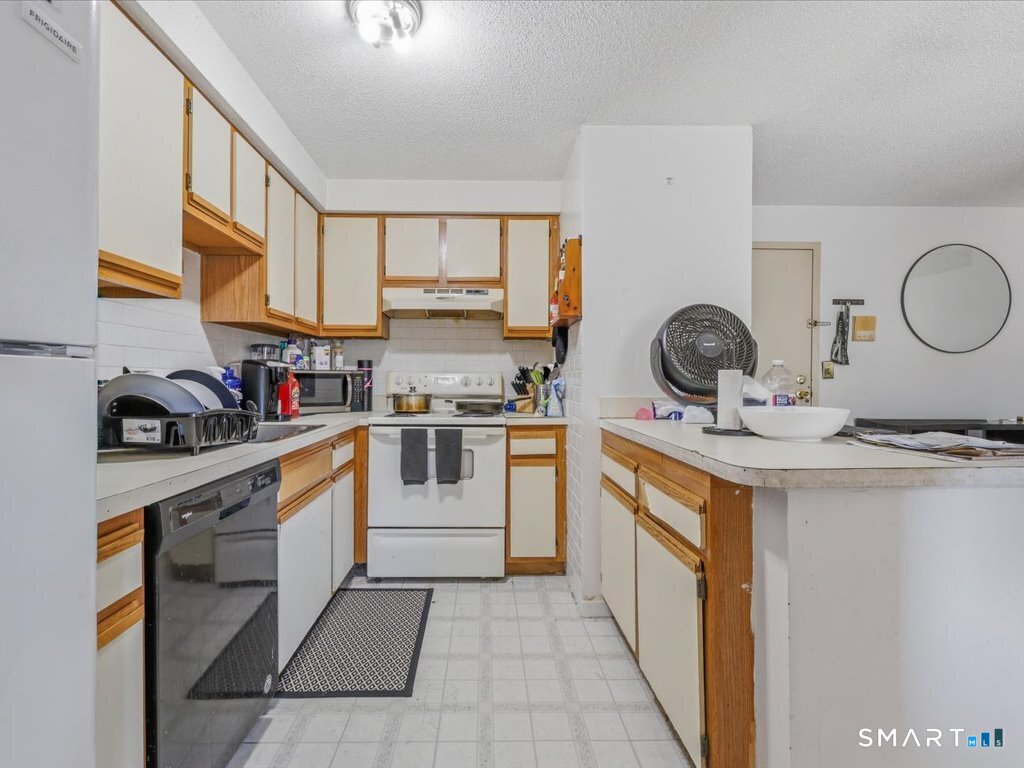 1001 Old Colony Road Meriden CT 06451