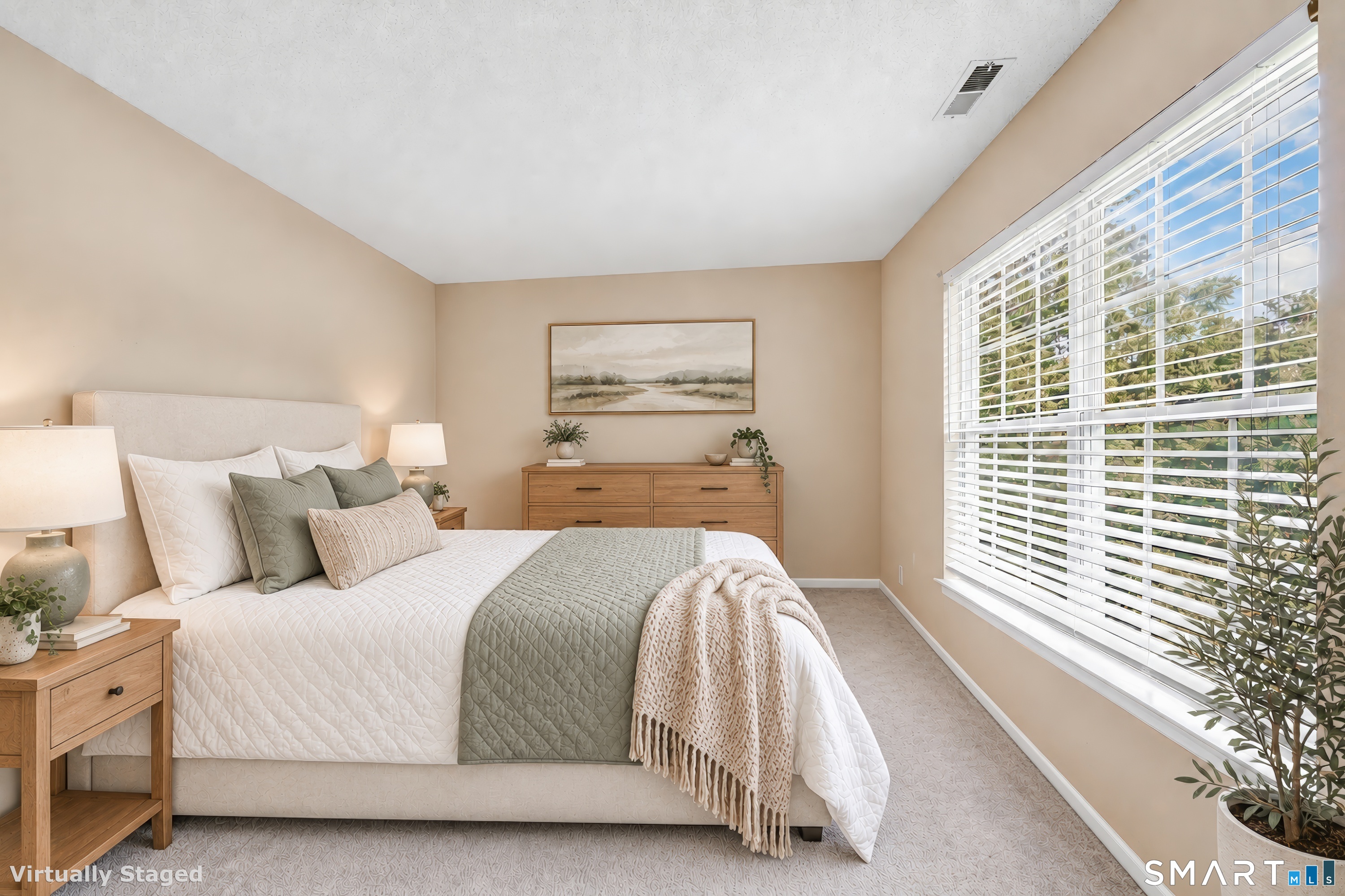 213 Algonquin Trail Trumbull CT 06611