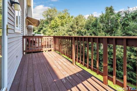 213 Algonquin Trail Trumbull CT 06611