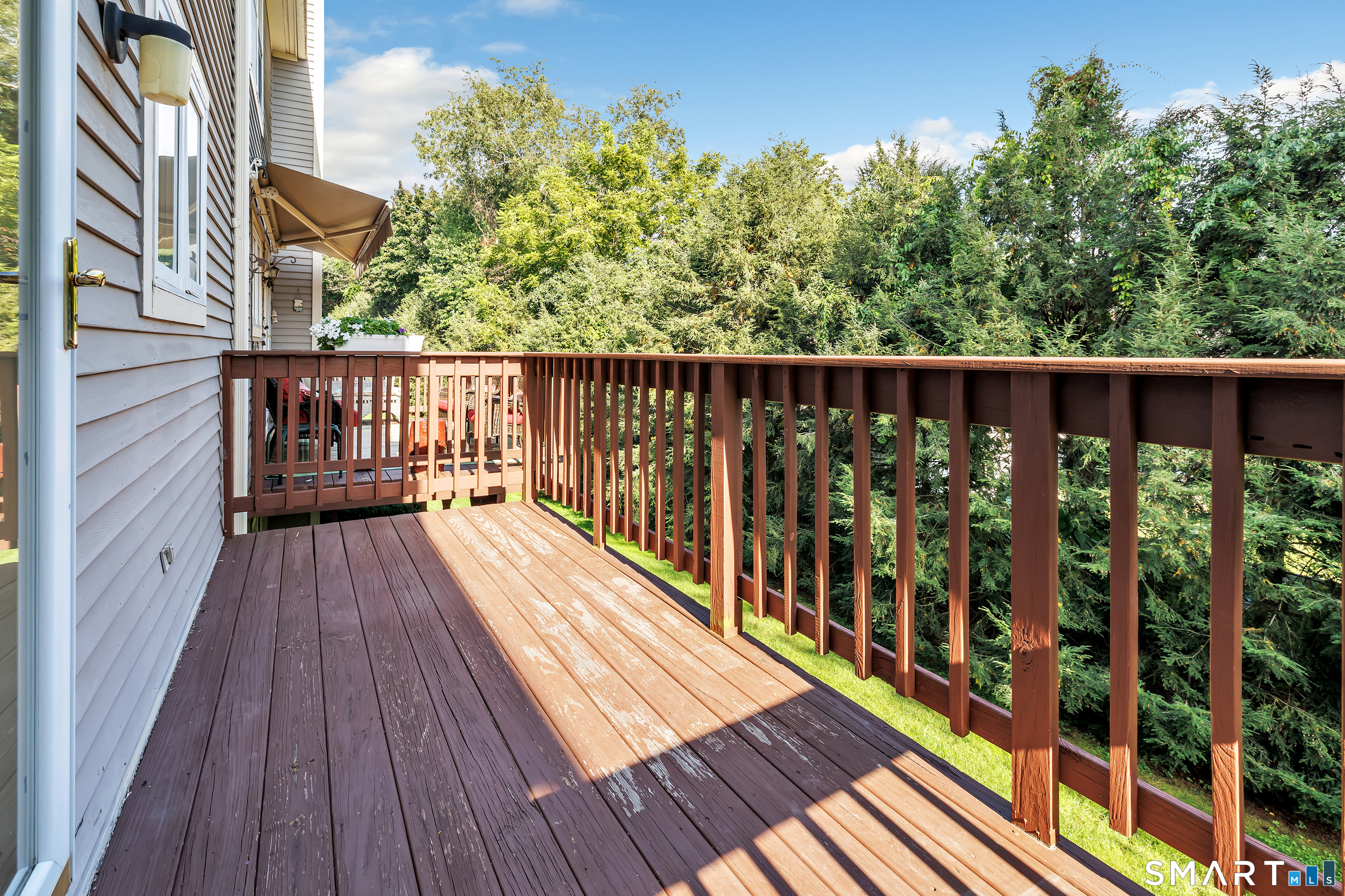 213 Algonquin Trail Trumbull CT 06611