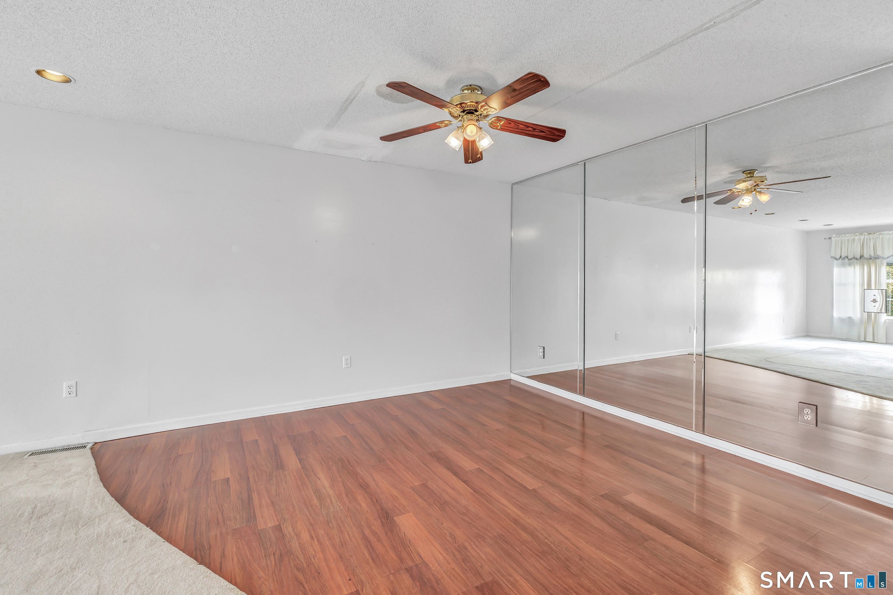 213 Algonquin Trail Trumbull CT 06611