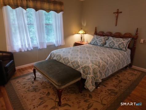 11 Behrens Terrace Monroe CT 06468