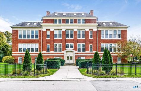 6 School Street Stonington CT 06378