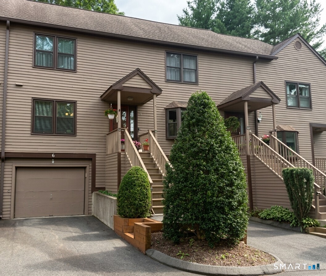6 Juniper Circle Monroe CT 06468