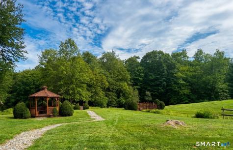 6 Juniper Circle Monroe CT 06468