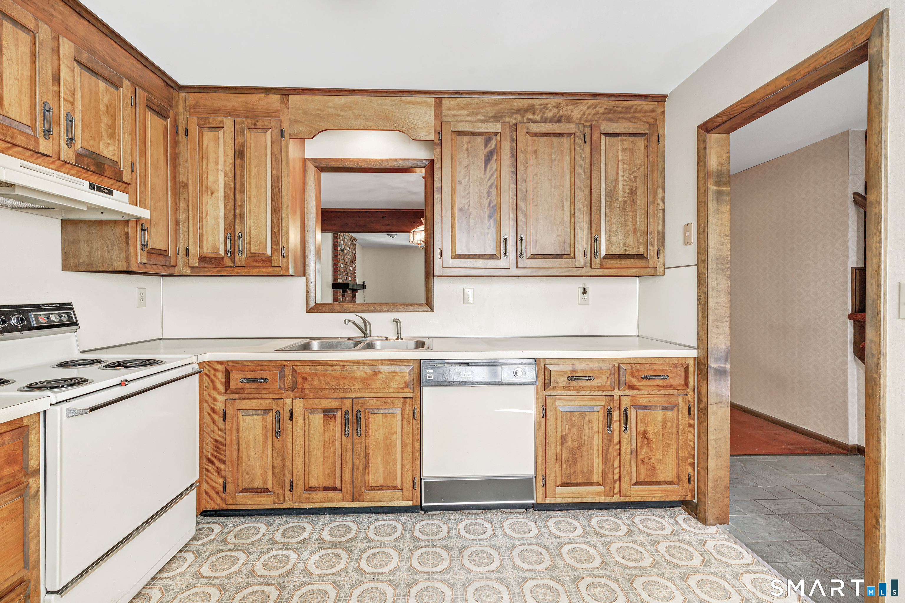 200 Fox Run Shelton CT 06484