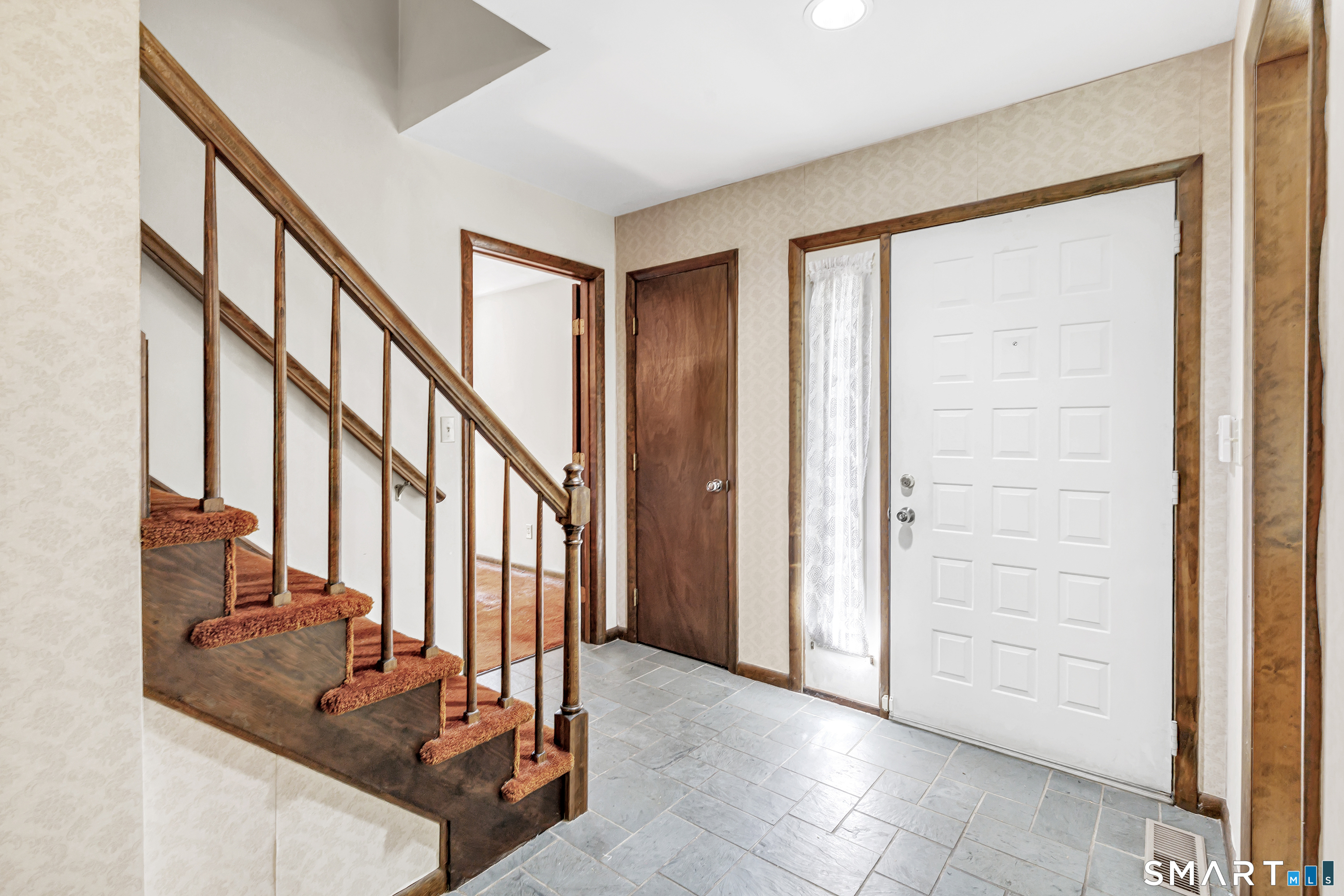 200 Fox Run Shelton CT 06484