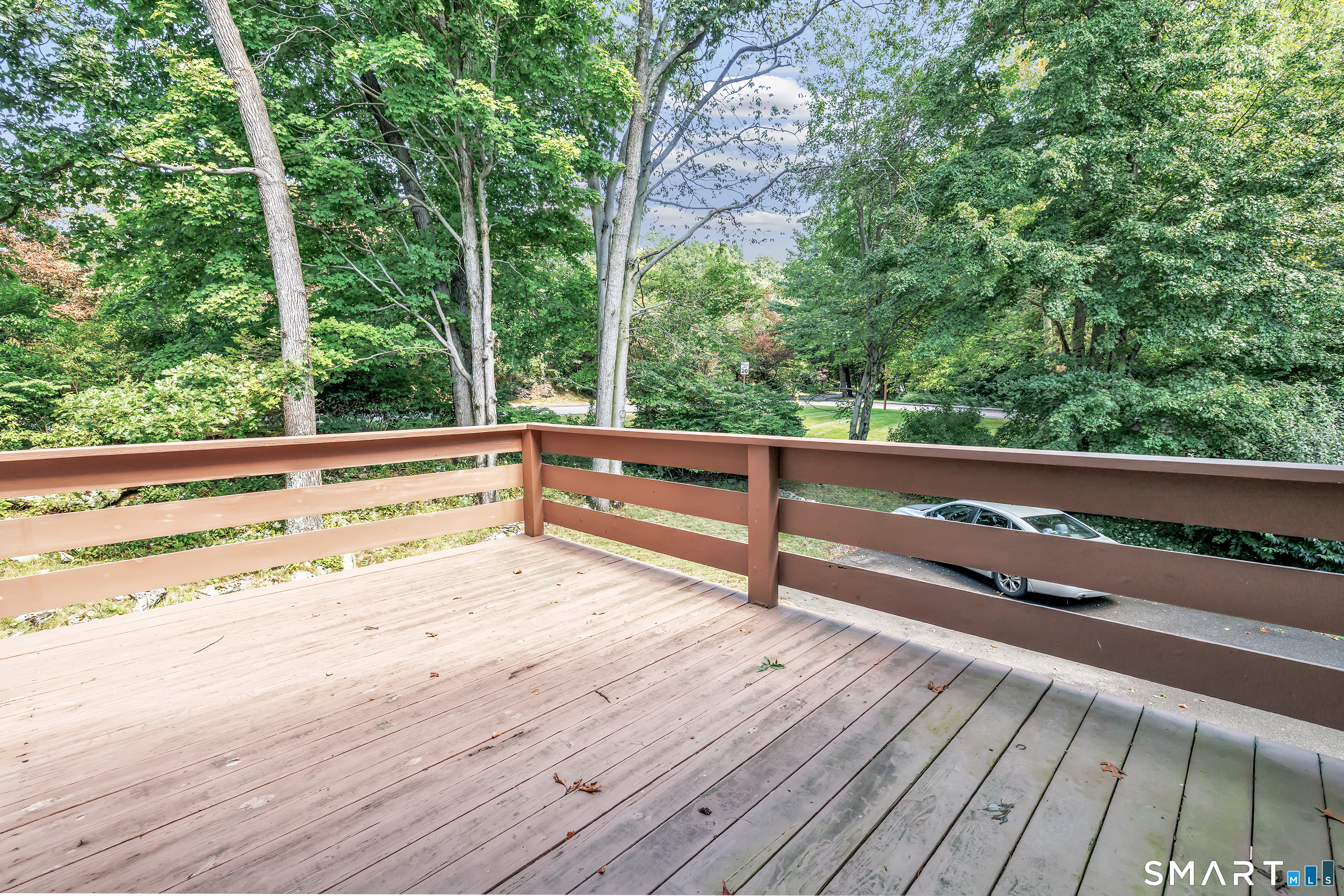 200 Fox Run Shelton CT 06484