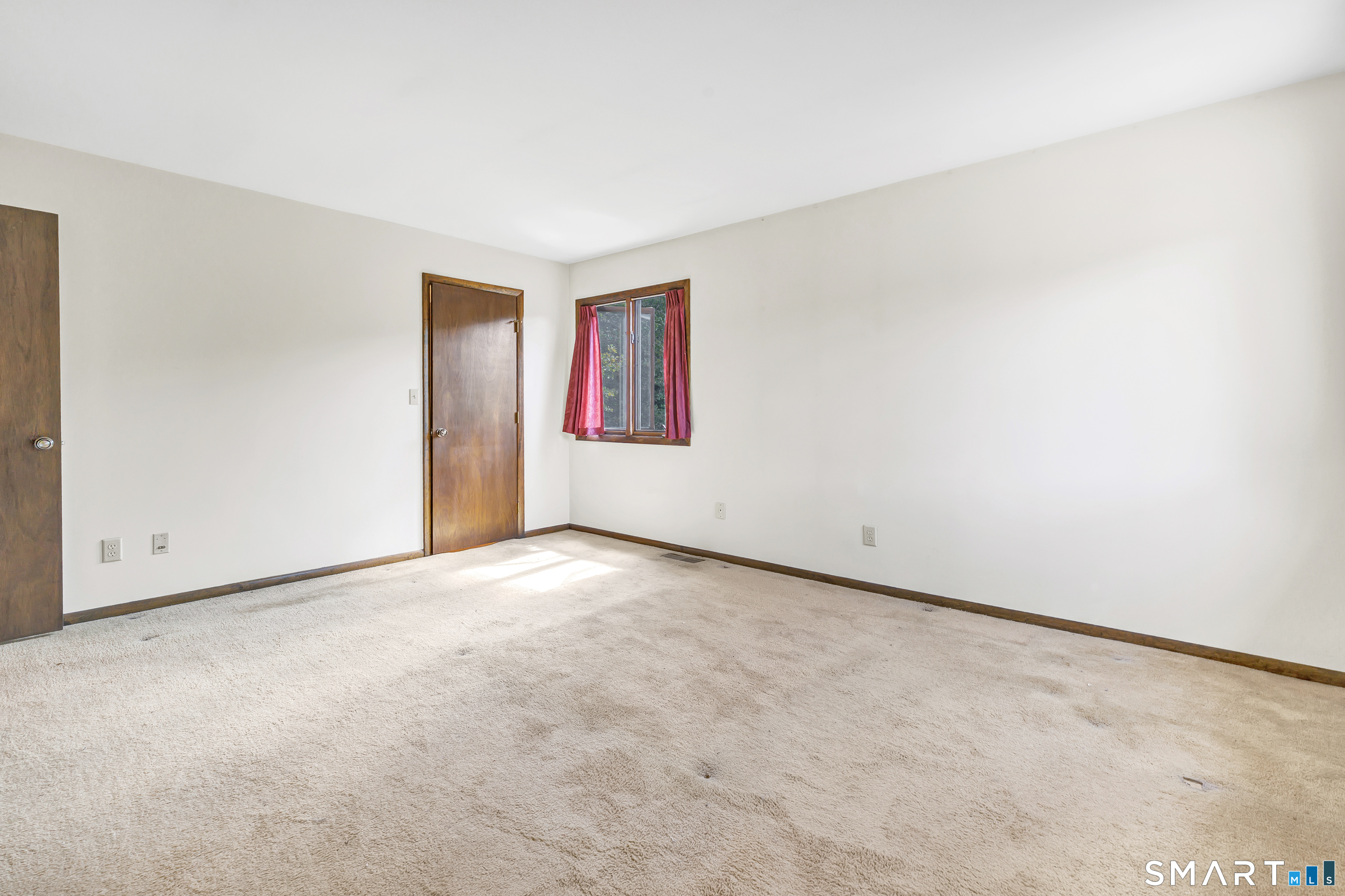 200 Fox Run Shelton CT 06484