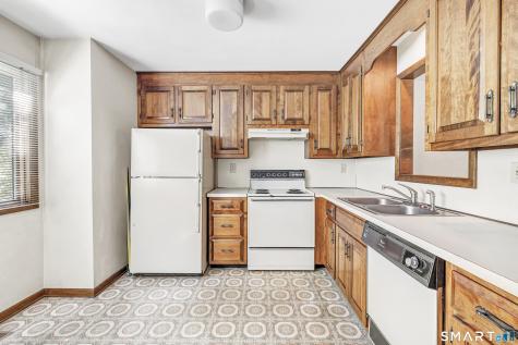 200 Fox Run Shelton CT 06484