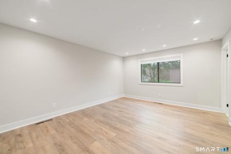 89 South Trail Stratford CT 06614