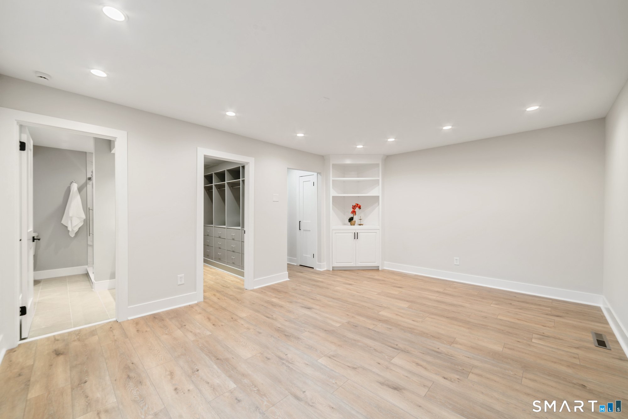 89 South Trail Stratford CT 06614