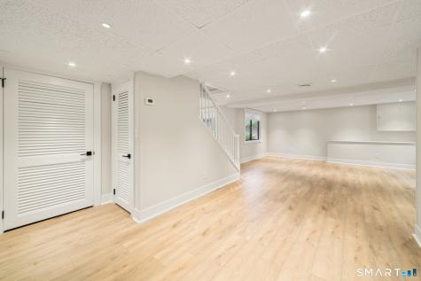 89 South Trail Stratford CT 06614