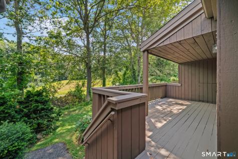 89 South Trail Stratford CT 06614